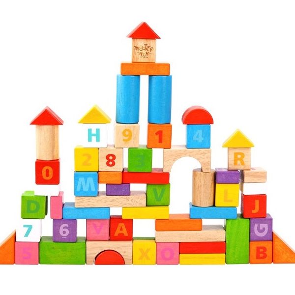 Fa építőkocka készlet - 70 darabos színes és natúr - Tooky Toy